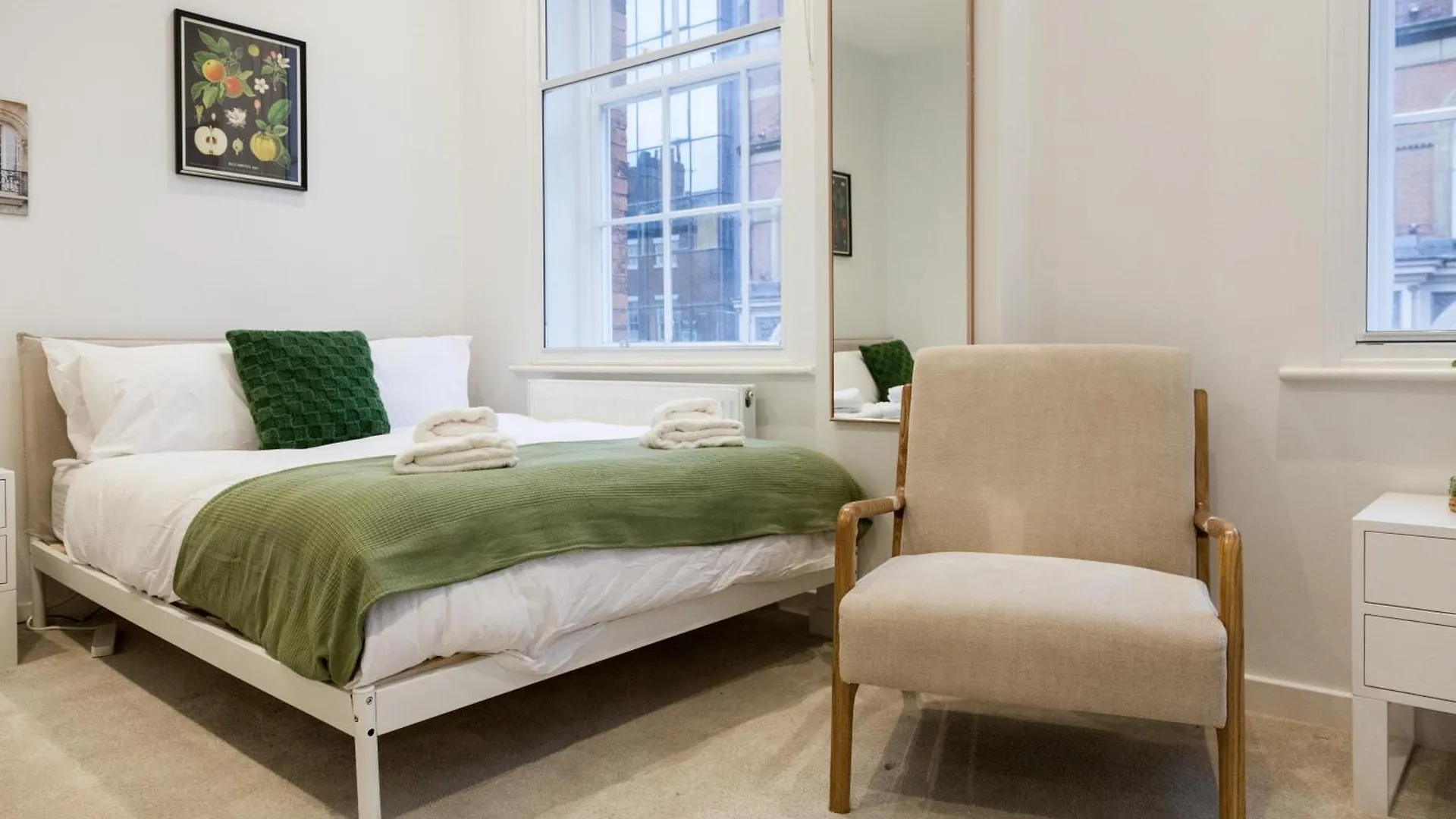 Apartament Grand Central Flat - Perfect For Families - Contractors - Professionals - Long Stay Rates Available Leeds  Wielka Brytania